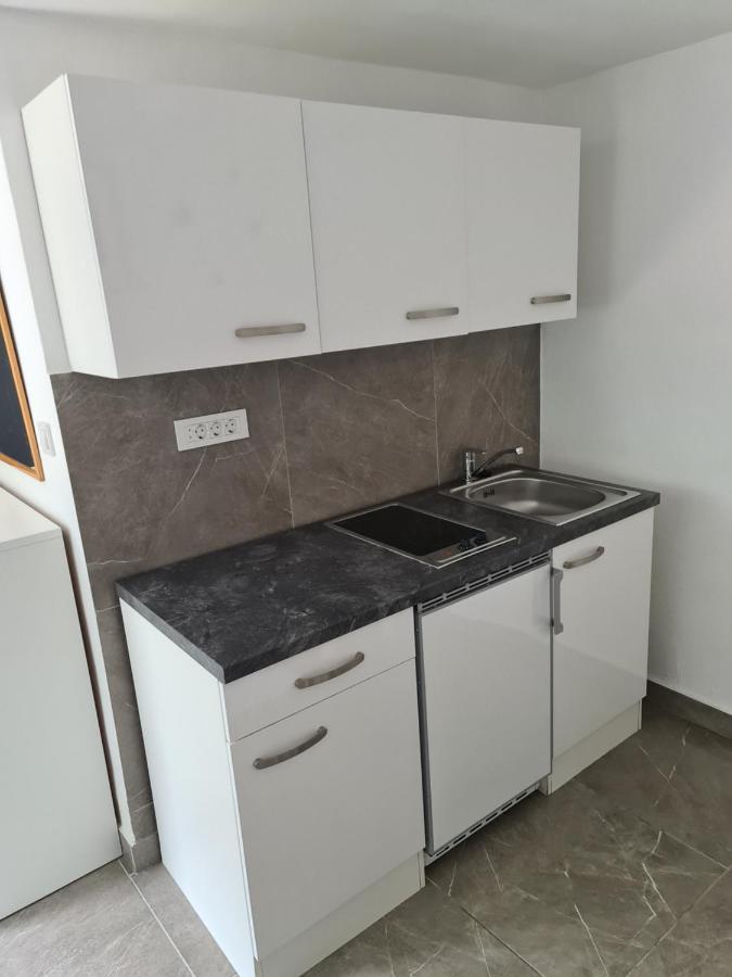 Marton Apartamento Krk Exterior foto
